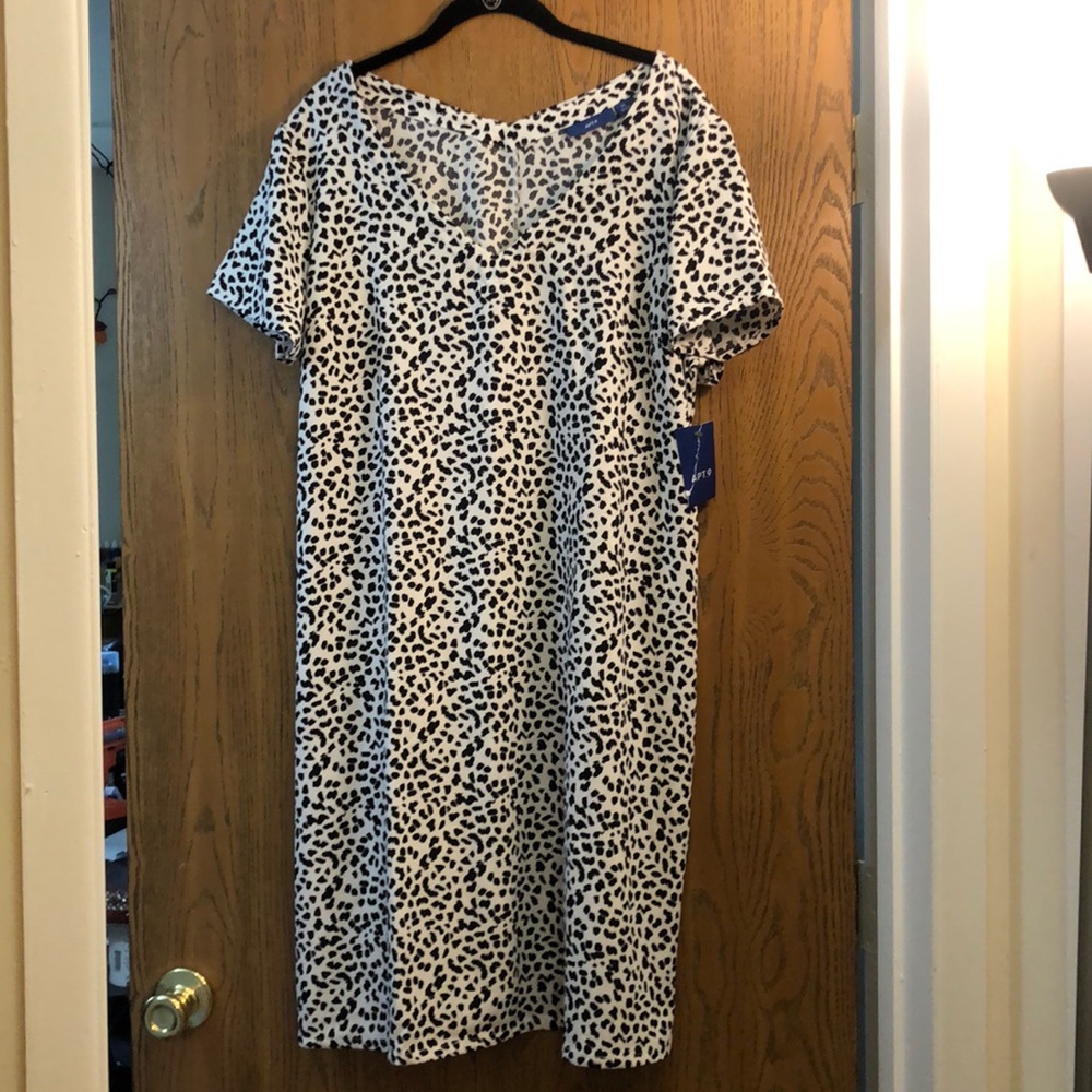 Apt 9 animal print dress